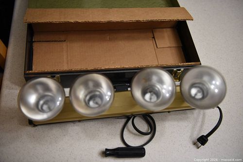 Lot #28 (1 of 2)