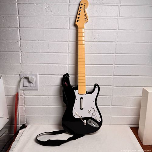 Playstation Fender Stratocaster Guitar (1 of 5)