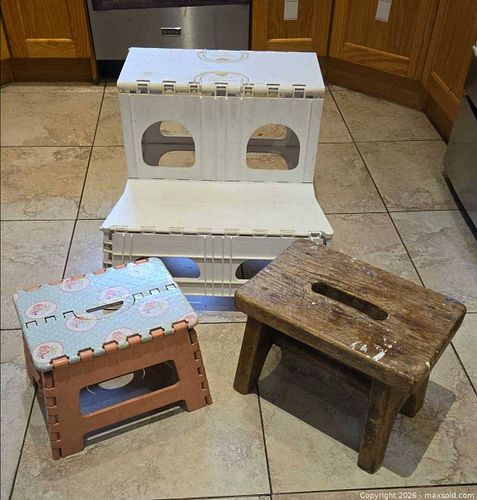 Assorted Step Stools  A (1 of 11)