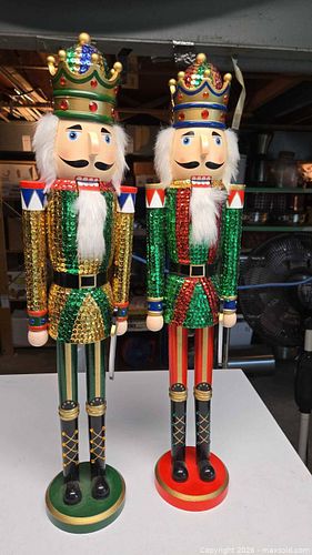 Wooden Nutcrackers  A (1 of 7)