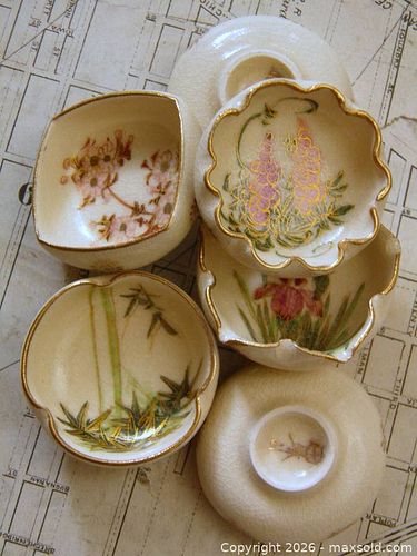 Antique Miniature ASIAN Porcelain and hand Painted Salt bowls (1 of 16)
