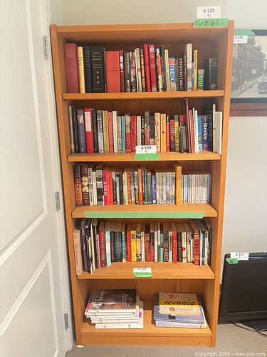Oak Veneer Bookcase (1 of 9)