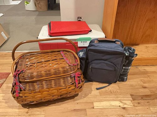 Lot #210 (1 of 20)