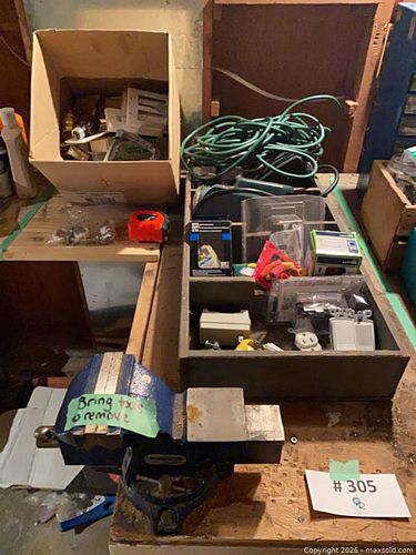 Tools: Mastercraft 4" Bench Vise, Castors, Switch Plates, Extension Cords (1 of 22)