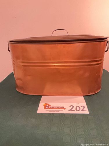Lot #202 (1 of 8)