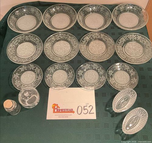 Lot #52 (1 of 13)