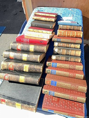 Lot of Approximately 20 Hardcover Volumes - Osmanlı Tarihi (1 of 16)