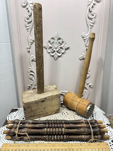 Lot of Wooden Mallets, Meat Tenderizers and Turnings (1 of 7)