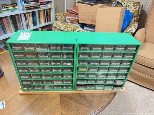 Hardware Organizer and Contents  (1 of 17)