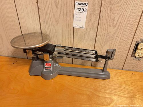 Ohaus Triple Beam Scale  (1 of 8)
