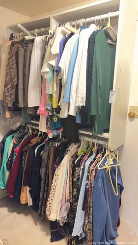 Women’s Clothing  (1 of 14)