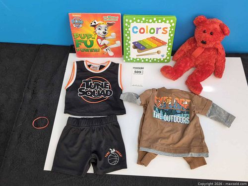 Boys 0-3 Months clothes with books and Teddy Bear  (1 of 7)