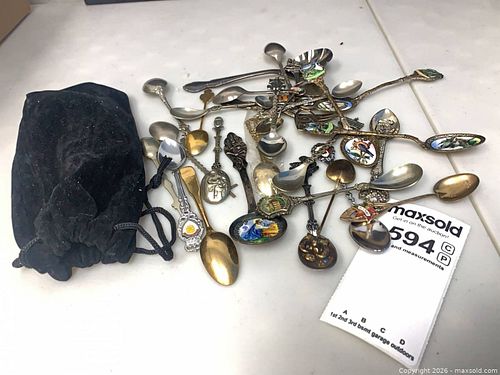 Collector spoons (1 of 4)