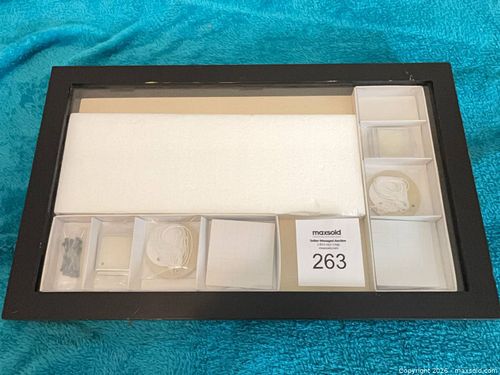 Lot #263 (1 of 5)