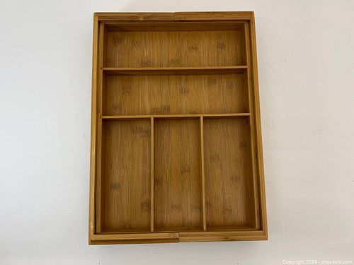 Lot #92 (1 of 9)