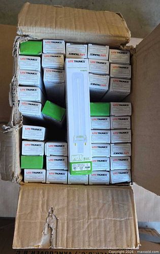 Case of Brand New Litetronics Bulbs (1 of 6)