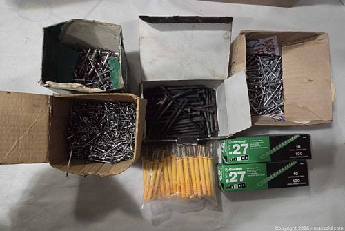 Rivets, screws, RAMSET etc  New! (1 of 4)