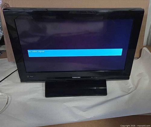 Toshiba 26 inch tv (1 of 4)