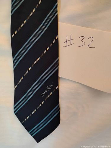 Lot #32 (1 of 4)