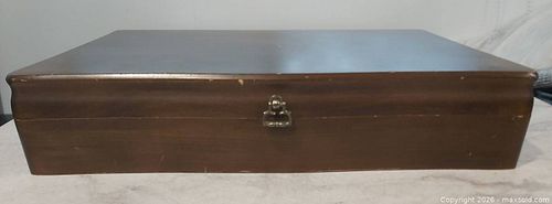 Lot #146 (1 of 4)
