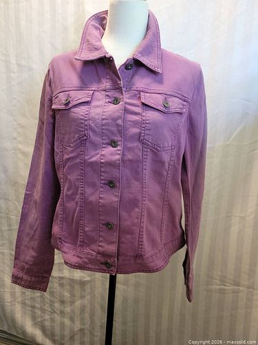 Lot #16 (1 of 4)