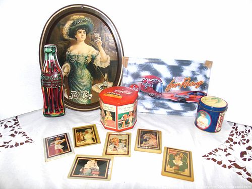 COCA COLA & PEPSI COLLECTIBLES (1 of 7)