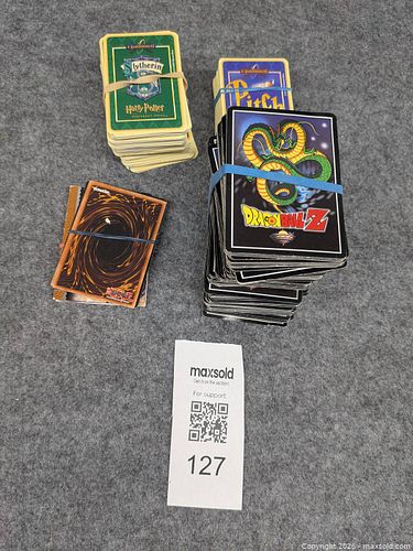 Collectible card lot (1 of 6)