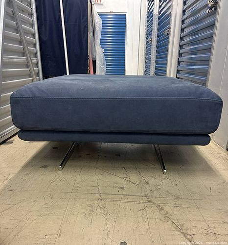Lot #106 (1 of 20)