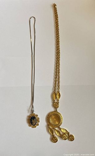 Lot #34 (1 of 13)