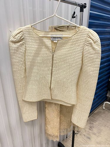 Lot #303 (1 of 20)