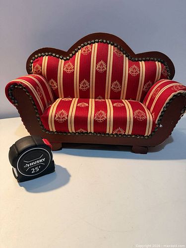 Lot #37 (1 of 5)