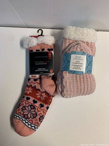 Lot #63 (1 of 4)