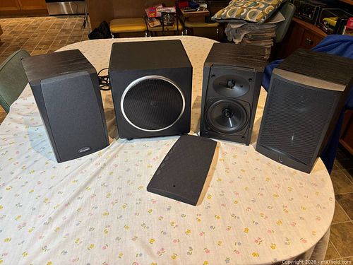 BOSTON SPEAKERS , LOGITECH SUB, IFINITY CENTER SPEAKER (1 of 16)