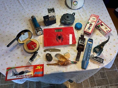 MORE VINTAGE COLLECTIBLES FROM YESTERYEARS (1 of 20)