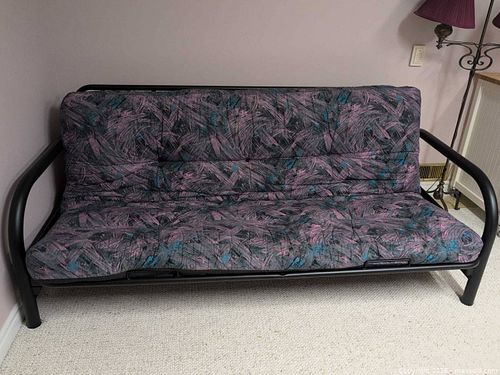 Futon D (1 of 10)
