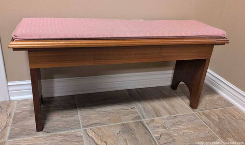 Hall Bench C (1 of 12)