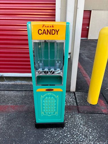 Candy machine (1 of 10)