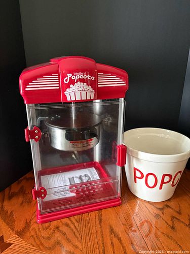 Popcorn Machine (1 of 8)