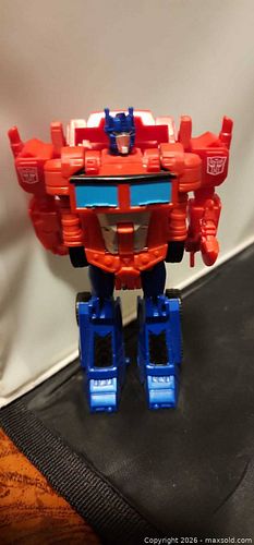 Transformers Cyberverse OPTIMUS PRIME Action Attackers 1-Step Changer Figure (1 of 7)