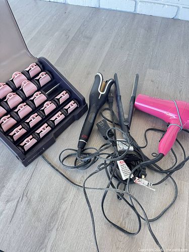 Hair care lot (1 of 10)