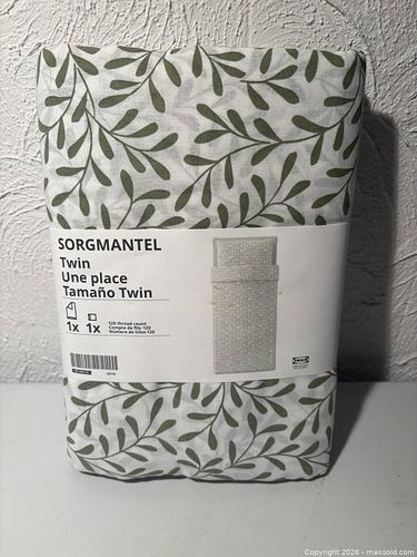 Lot #139 (1 of 3)