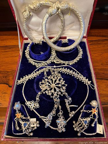 Vintage Indian Costume Jewelry Silver Tone Lot  (1 of 11)