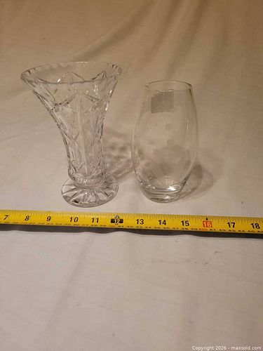 2 small crystal vases  (1 of 3)