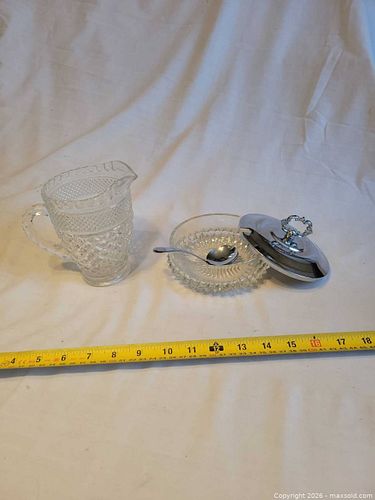 Pressed glass lot (1 of 3)