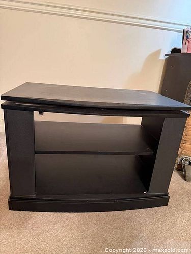 Black Matte Laminated Particleboard TV Stand / Media Console -jh (1 of 3)