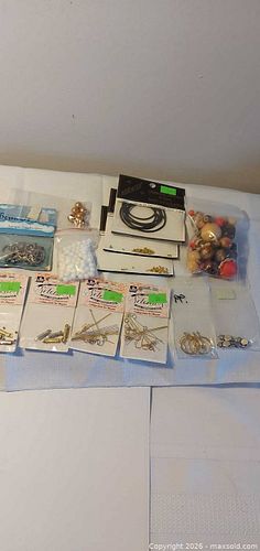 Components to make jewelry  (1 of 5)