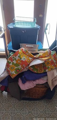 Assorted Women's Plus-Size Clothing Lot 2X/XXL C (1 of 16)