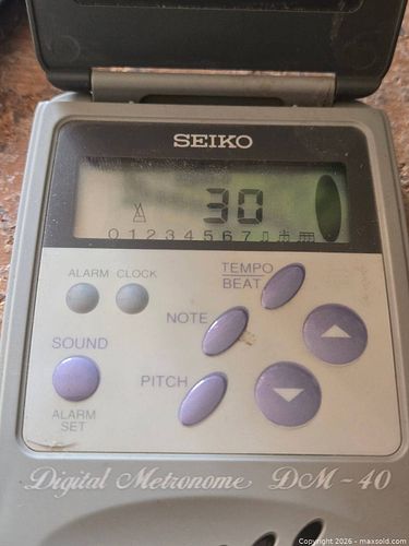 Seiko Digital Metronome.  (1 of 2)