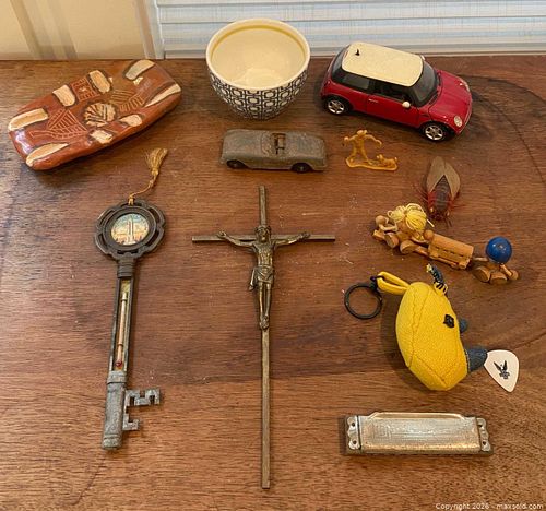Toys, Harmonica, & Trinkets (1 of 17)