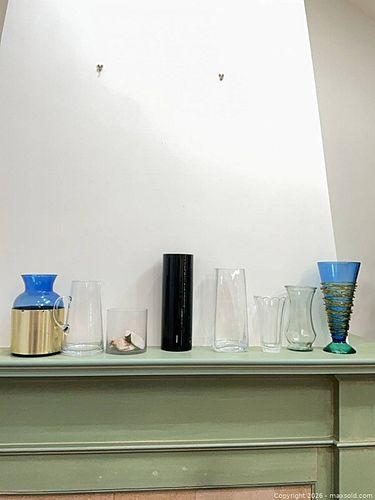 Lot of 5+ Vases, Pitchers & Decorative Urns, 10–14 in Tall (1 of 7)